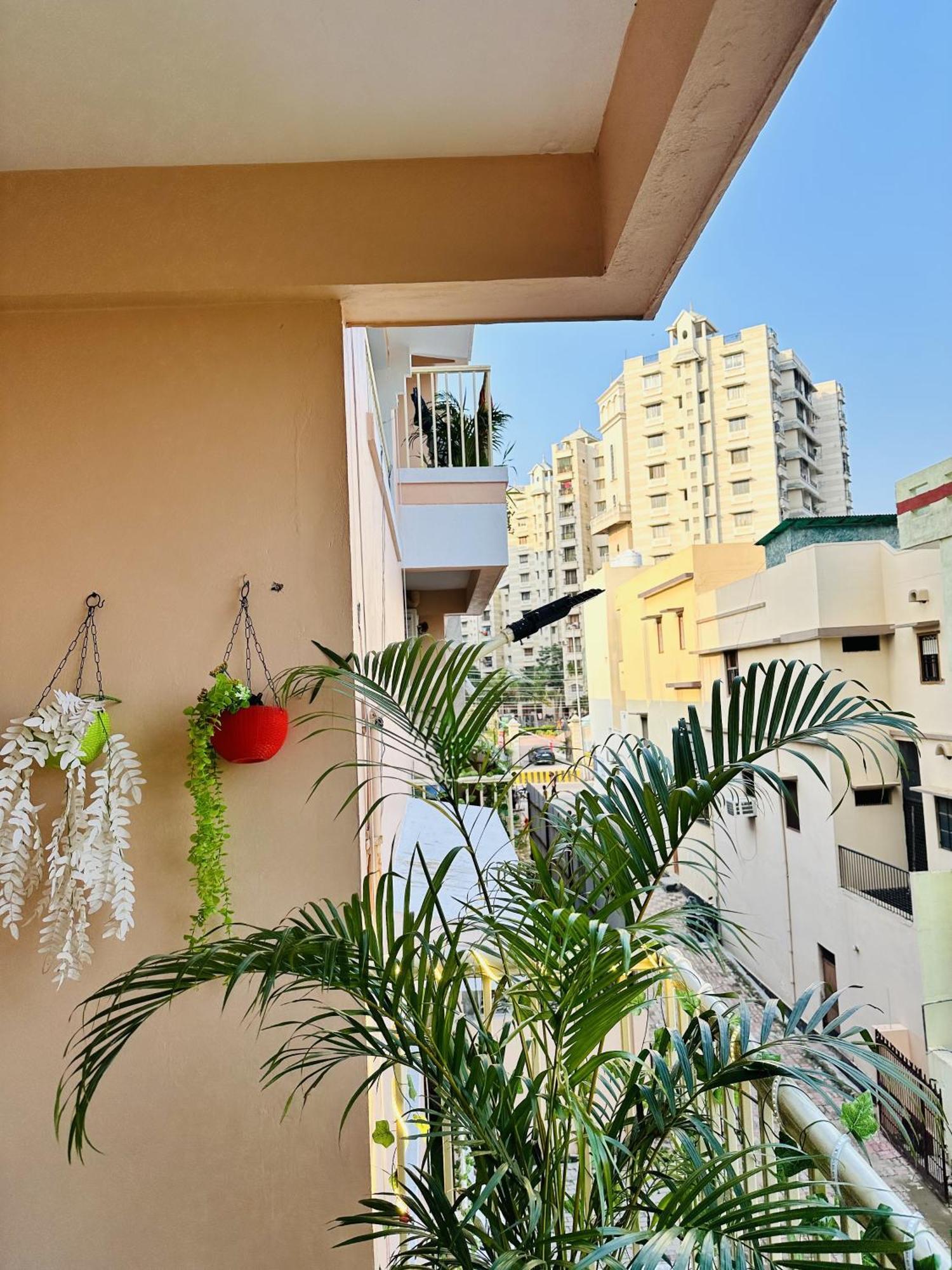 Zoomstay - 3Bhk Apartments Varanasi Exterior foto