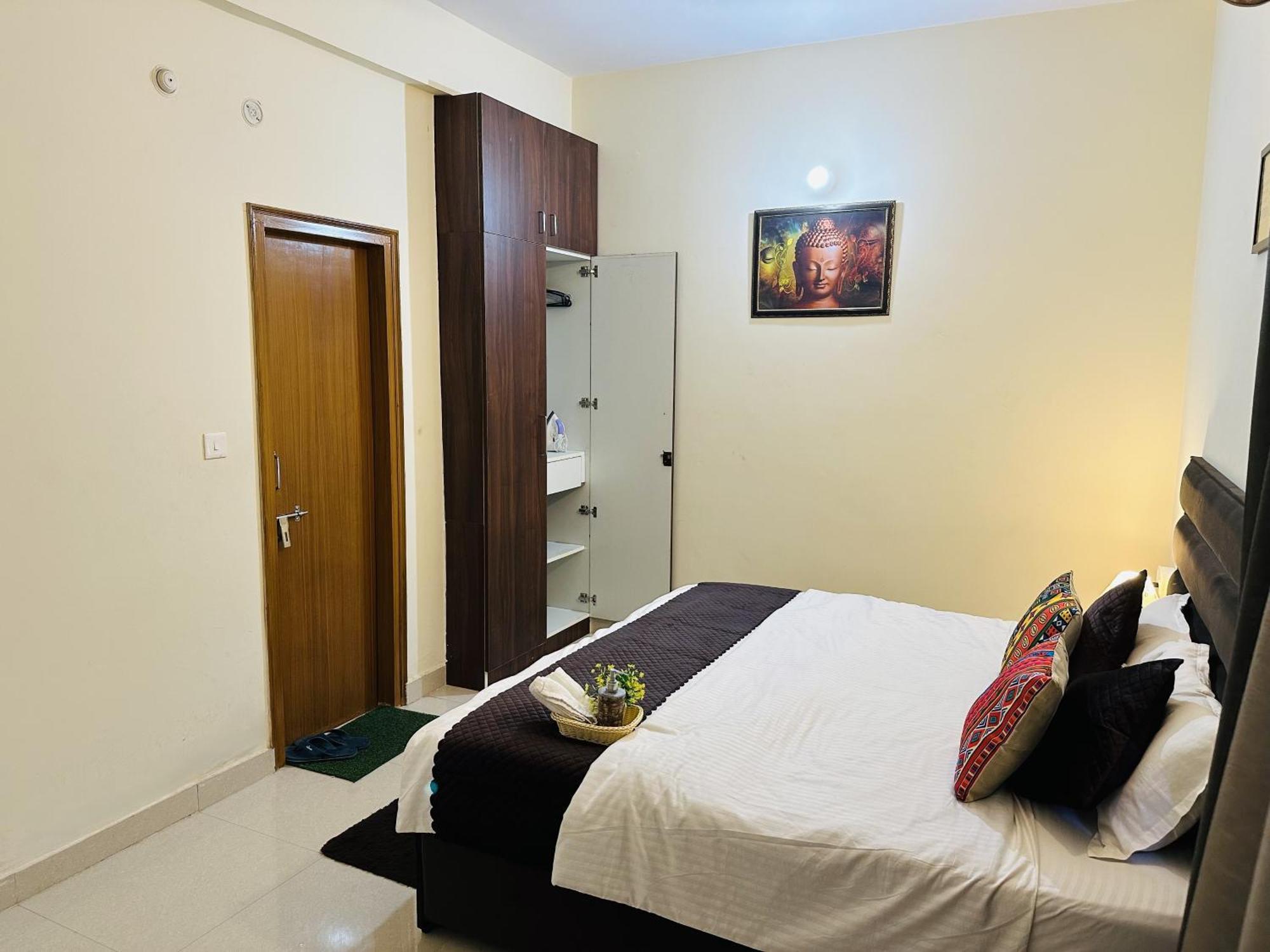 Zoomstay - 3Bhk Apartments Varanasi Exterior foto